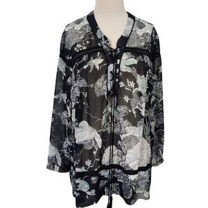 LaBellum Hillary Scott Tunic Top Womens Plus 1X Semi Sheer Lace Trim Black White